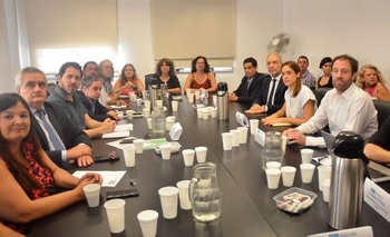 La AJB rechazó la propuesta salarial Provincial Imagen de la nota: La AJB rechazó la propuesta salarial Provincial