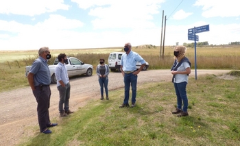 Funcionarios estuvieron en Sierras Bayas Imagen de la nota: Funcionarios estuvieron en Sierras Bayas