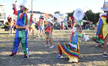 Imagen de la nota: Fotogalería: Murga en el Parque Mitre