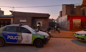 Imagen de la nota: Dieron con chequeras “millonarias” en allanamiento