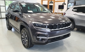 Imagen de la nota: Center Valley invita a conocer los nuevos Jeep Commander