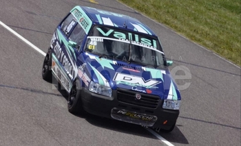 Valisi 12º y abandonos para Tambucci y Melian Imagen de la nota: Valisi 12º y abandonos para Tambucci y Melian
