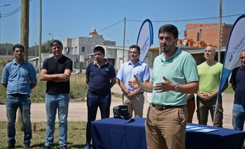 Imagen de la nota: Galli entregó lotes para autoconstrucción