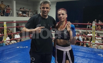 Boxeo: victoria para Mariana López en Laprida Imagen de la nota: Boxeo: victoria para Mariana López en Laprida