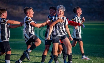 Terminó la 11° edición de la “Copa de Verano CAE” Imagen de la nota: Terminó la 11° edición de la “Copa de Verano CAE”