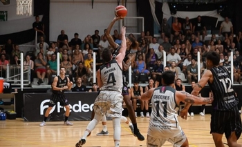 Olavarrienses en Liga Argentina: terminó la buena racha de Viedma Imagen de la nota: Olavarrienses en Liga Argentina: terminó la buena racha de Viedma