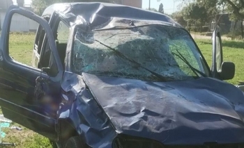 Imagen de la nota: Cuatro olavarrienses sufrieron un vuelco en Córdoba y fueron asistidos