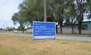 Imagen de la nota: Avanzan los trabajos de impermeabilización en la Escuela Primaria Nº 12