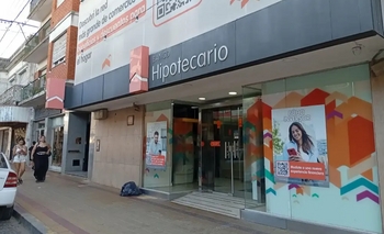 Imagen de la nota: Tandil: personal calificado del Banco Hipotecario evaluará si cierra o no la sucursal local