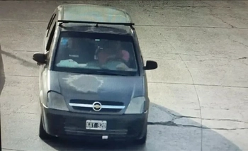 Imagen de la nota: Tragedia en La Plata: se entregó el conductor que atropelló y mató a una adolescente