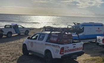 Imagen de la nota: Mar del Plata: iba en su kayak, volcó y murió