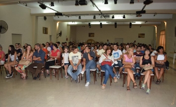 Imagen de la nota: Los beneficiarios del Pro.Cre.Ar se reunieron con referentes del Banco Hipotecario