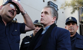 La Corte Suprema confirmó la condena de 15 años contra Julio Grassi Imagen de la nota: La Corte Suprema confirmó la condena de 15 años contra Julio Grassi