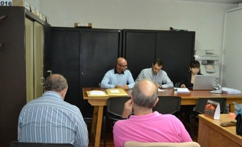 Imagen de la nota: Se licitó el bacheo de la autopista Luciano Fortabat