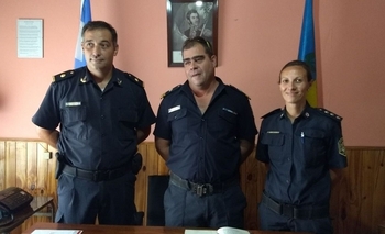 Imagen de la nota: Cambiaron los jefes de la Subcomisaría de Hinojo