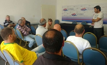 Conformaron una comisión de taxistas  Imagen de la nota: Conformaron una comisión de taxistas