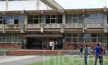 Imagen de la nota: Protesta contra el “cierre de bachilleratos” 