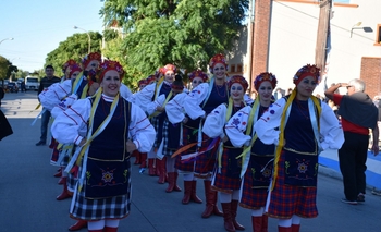 Imagen de la nota: Con gran marco de público, se vive la Kreppelfest