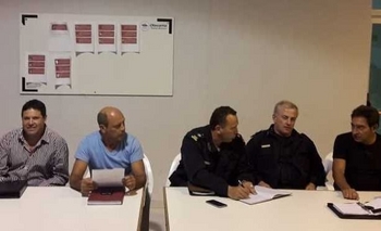 Imagen de la nota: Funcionarios municipales de Seguridad se reunieron con vecinos