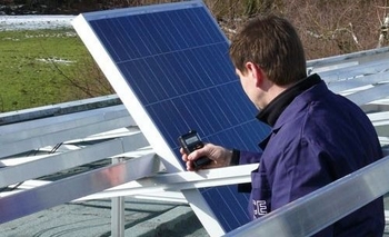 Imagen de la nota: Investigadores de Ingeniería trabajan en un Calculador Solar para la Provincia