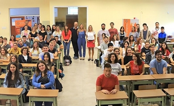 Comenzó el Curso de Introducción a la Vida Universitaria en Sociales Imagen de la nota: Comenzó el Curso de Introducción a la Vida Universitaria en Sociales