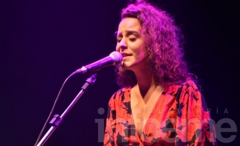 Mery Granados le puso color al Dina Pontoni Imagen de la nota: Mery Granados le puso color al Dina Pontoni