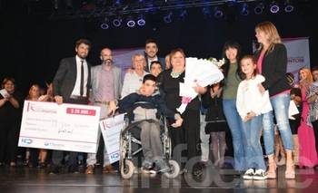 El “Dina Pontoni” fue para Ana Vega Imagen de la nota: El “Dina Pontoni” fue para Ana Vega