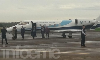 El Presidente Mauricio Macri llegó a Olavarría Imagen de la nota: El Presidente Mauricio Macri llegó a Olavarría