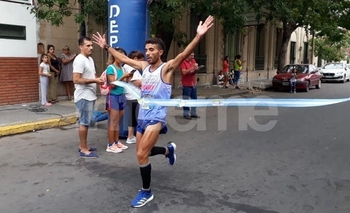 Imagen de la nota: “Leo” Landaburu fue segundo en una carrera virtual