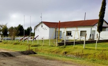 Imagen de la nota: Mapis: la maestra vive en la escuela y no tiene heladera