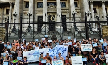 Imagen de la nota: Hipotecados UVA marchan al Congreso