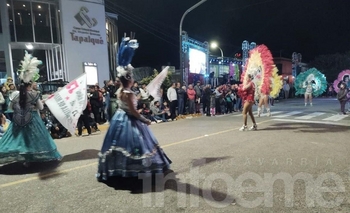 Imagen de la nota: La comparsa Estrella de Mar cerró los Corsos Populares de Tapalqué