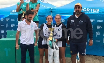 Imagen de la nota: “Chairas” al Nacional de beach vóley, “Bataraces” a un paso
