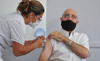 Imagen de la nota: Se adelanta la campaña de vacunación contra la gripe