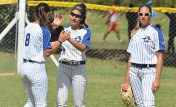 Emily Burgos jugó el Final Four de la Liga Nacional Imagen de la nota: Emily Burgos jugó el Final Four de la Liga Nacional