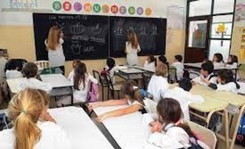 En abril 1.500 escuelas sumarán una hora más de clase  Imagen de la nota: En abril 1.500 escuelas sumarán una hora más de clase