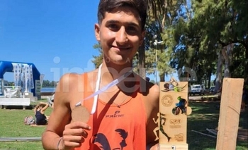 Imagen de la nota: Salvador Silvero dijo presente en el Triatlón de Las Flores