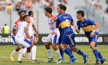 Boca Juniors, con Mendía, en “Semis” de la Libertadores Imagen de la nota: Boca Juniors, con Mendía, en “Semis” de la Libertadores