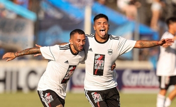 Braian Guille y un golazo en el triunfo de Deportivo Riestra Imagen de la nota: Braian Guille y un golazo en el triunfo de Deportivo Riestra