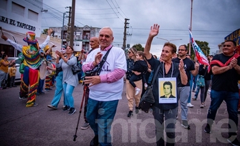 Imagen de la nota: Fotogalería: Olavarría se movilizó por la Memoria, la Verdad y la Justicia