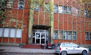 Imagen de la nota: Miramar: sacaba el auto del garaje y atropelló a su bebé de un año