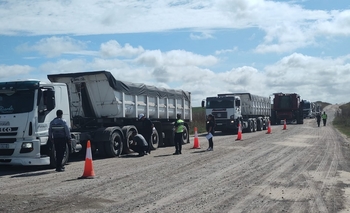 Imagen de la nota: El Municipio controló camiones de carga minera