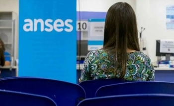 Imagen de la nota: El Gobierno lanzó un plan de retiros voluntarios en Anses