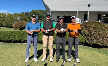 Imagen de la nota: Golf: con el sol, jugaron 9 hoyos en dos categorías 