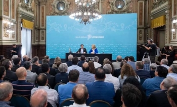 Imagen de la nota: Kicillof convocó a intendentes a debatir el plan económico nacional