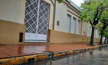 Imagen de la nota: Por las alertas meteorológicas, suspenden las clases a partir de las 18 