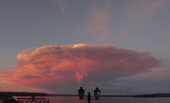 Imagen de la nota: La erupción del volcán a través de los ojos de un olavarriense