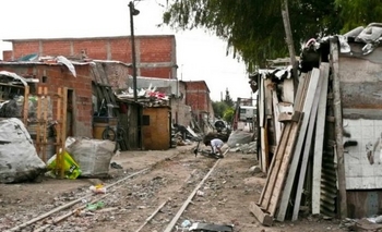 Según la UCA hay 13 millones de pobres Imagen de la nota: Según la UCA hay 13 millones de pobres