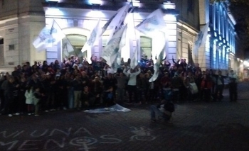 Militantes locales viajaron para respaldar a Cristina Imagen de la nota: Militantes locales viajaron para respaldar a Cristina