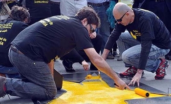 Homenaje a 10 años de la “tragedia de la combi” Imagen de la nota: Homenaje a 10 años de la “tragedia de la combi”